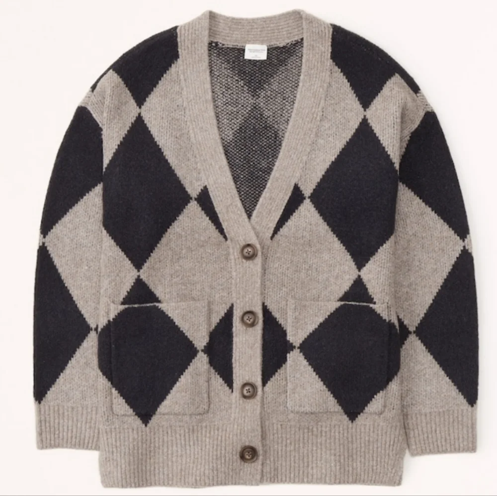 🔥Last 2🔥A&F Rhombus cardigan - Picture 3 of 4